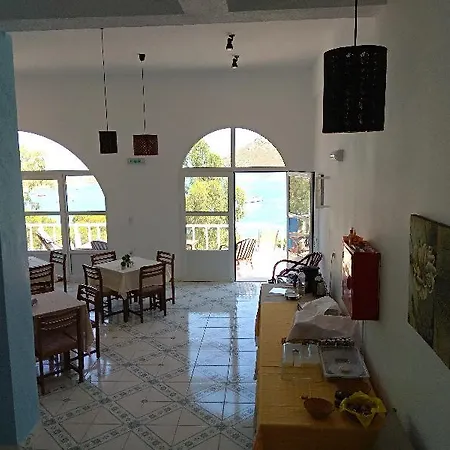 Athina 2* Grikos Bay (Patmos)